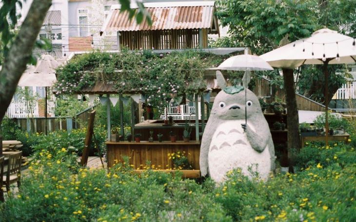 Thiết kế quán cafe sân vườn từ A đến Z: Chi phí, ý tưởng và xu hướng mới nhất